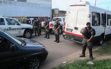 Cerca de 3.000 efectivos realizan un operativo antidroga en Rosario