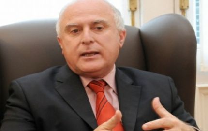 Lifschitz, contra la reelección indefinida de los intendentes