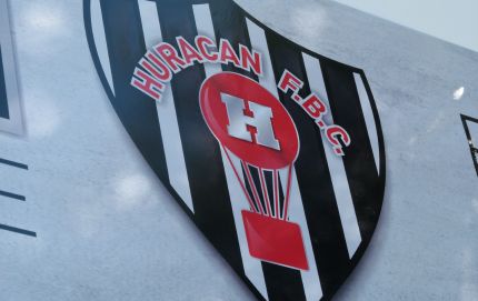 HURACAN F.C. INAUGURA EL SUM CLAUDIO “TAKA” BIELER