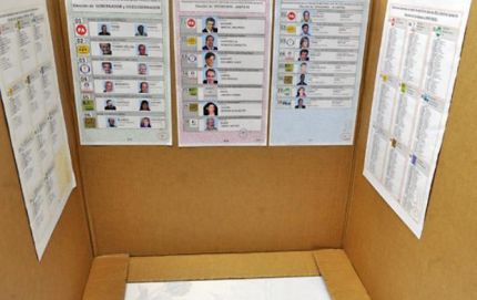 El socialismo y la UCR analizaron posibles reformas a la ley electoral hacia 2015