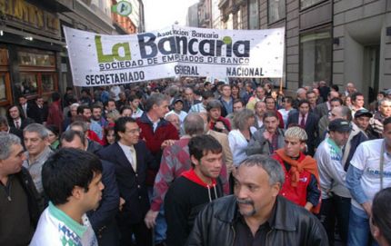  BANCARIOS VAN AL PARO