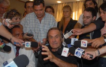 Reutemann dijo que no acompañó a Massa porque va a 