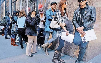 La búsqueda de trabajadores mantiene una caída de más de 30%
