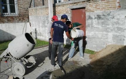 Arreglo de Salones y dependencias Parroquia San Juan Bautista