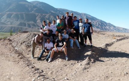 Con la frente en alto…