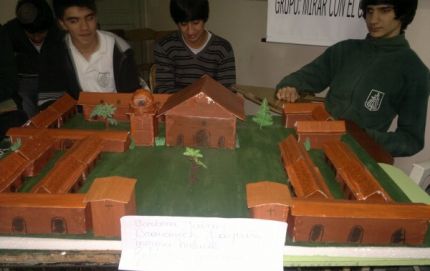 EL E.D.E.M.P.I. Nº 8021 PRESENTO LAS ACTIVIDADES PRE-VIAJE CATARATAS 2012.