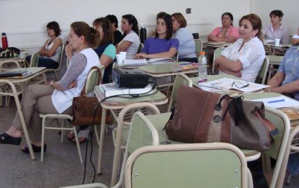Taller dictado por la Fundación CONIN sobre Nutrición Infantil