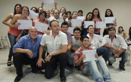 60 chicos egresaron de los Cursos de Introducción al Trabajo