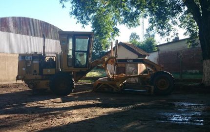 RECLAMO A VIALIDAD PROVINCIAL POR FALTA DE FUNCIONAMIENTO DE LA MÁQUINA MOTONIVELADORA.