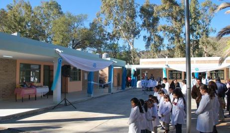 115.983 PESOS PARA VERA DEL FONDO DE FINANCIAMIENTO EDUCATIVO