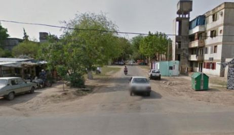 Dos adolescentes de 15 y 17 años fueron baleados por dos hombres armados en la zona oeste