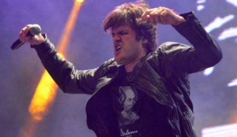 Cerca de 40 mil personas bailaron al compás de Ciro y Los Persas en la segunda noche del Cosquín Rock
