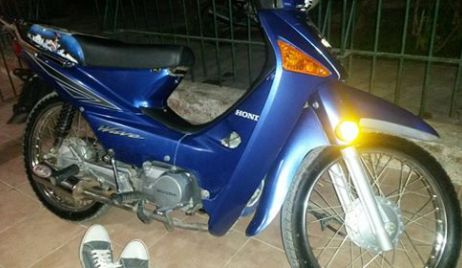 ROBARON UNA MOTO Y UNA BICICLETA