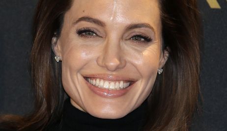 Angelina Jolie se hizo extirpar los ovarios y las trompas para evitar padecer cáncer