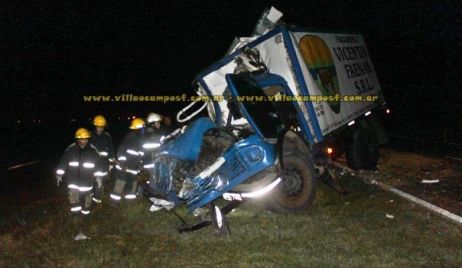 Ruta 11-Arroyo Ceibal: choque entre camiones con un fallecido