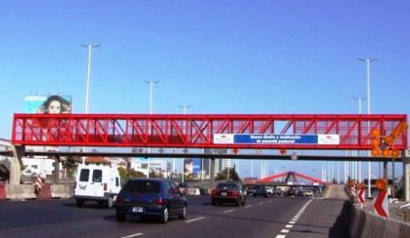 Vallejos antes de asumir ya se trajo un puente para Reconquista