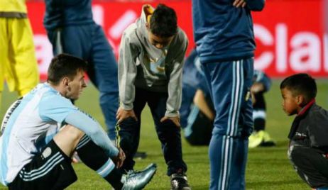 Los niños que consolaron a Messi