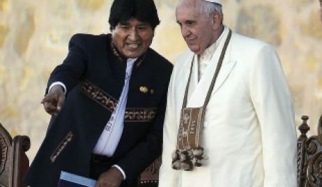 El papa Francisco continúa su gira y llegó a la ciudad boliviana de El Alto