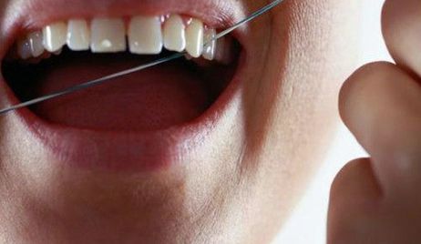 Nueve consejos prácticos para cuidar tus dientes