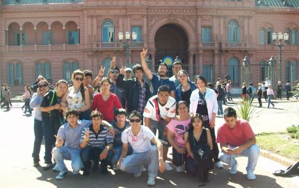 ALUMNOS DE FORTIN OLMOS Y LA ZONA VISITARON TECNÓPOLIS.
