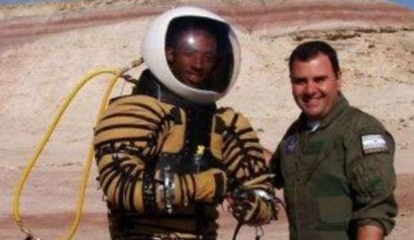 Investigador argentino elegido para diseñar casas para astronautas