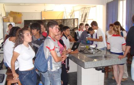 ESCUELA AGROFORESTAL  Nº 8249 DE INTIYACO EN LA EDEM 259
