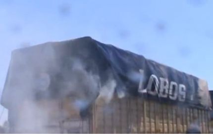 PRINCIPIO DE INCENDIO EN UN CAMION