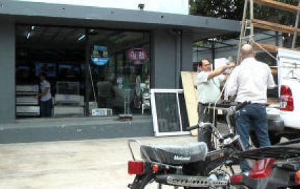 ASALTARON EL LOCAL DE LUIS CHEMES EN LAS TOSCAS