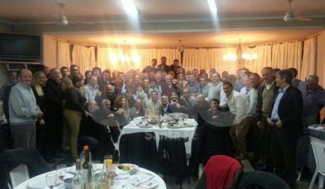 Los intendentes santafesinos del PJ respaldaron el reclamo del gobierno provincial ante Nación