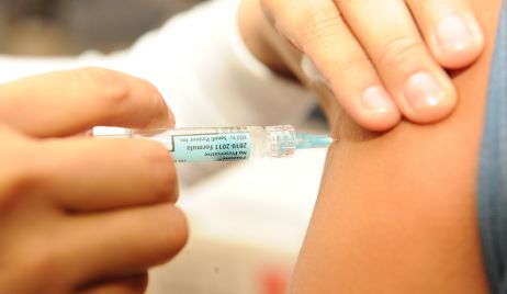 Laboratorios advierten que no tienen stock de vacunas antigripales