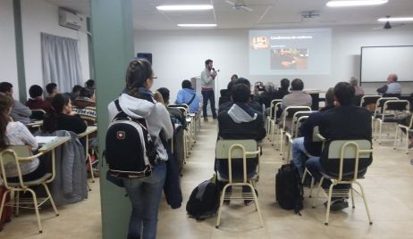 Decenas de personas participaron de la Charla sobre ahorro y eficiencia energética