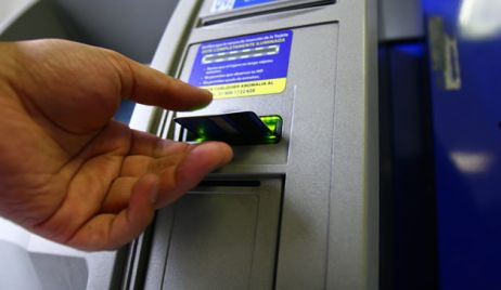 Se abonan  las pensiones sociales