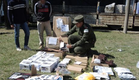 GENDARMERÍA INCAUTÓ MERCADERÍA DE PROCEDENCIA ILEGAL VALUADA EN 7 MILLONES DE PESOS