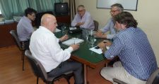 Provincia y Nación acuerdan acciones para solucionar situación de trabajadores de monte.