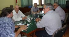 Provincia y Nación acuerdan acciones para solucionar situación de trabajadores de monte.