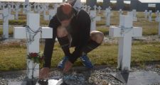 Corrió en Malvinas en homenaje a los caídos y ahora promueve un mensaje de paz