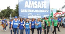 FUERTE PRESENCIA DE MAESTROS EN LA CALLE