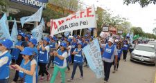 FUERTE PRESENCIA DE MAESTROS EN LA CALLE 