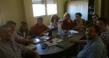 Representantes de la Comunidad en los Hospitales hacen un pedido al gobernador.