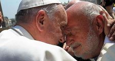 Falleció el sacerdote Luis Farinello.