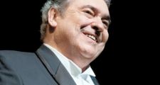 Adiós a un grande: Falleció Alberto Cortez