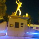 NUEVA LUMINARIA EN EL MONUMENTO NACIONAL  AL HACHERO