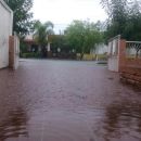 CON GRAN CANTIDAD DE AGUA CAIDA VERA ES UNA POSTAL DE VENECIA