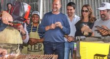 Perotti: “Vamos a volver a los barrios con la fuerza de la educación”.