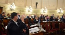 Los senadores provinciales disponen de $1.556.250 mensuales para distribuir en subsidios