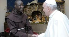 Papa Francisco recibe al fraile Peter Tabichi, el mejor profesor del mundo