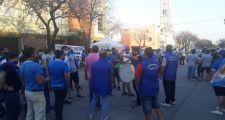 Avellaneda: Trabajadores de Algodonera se manifestaron frente a VICENTIN