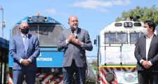 Primer viaje del tren de pasajeros que volvió a cruzar la Laguna La Picasa.