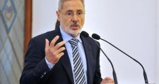 Impusieron medidas cautelares a un exministro de Seguridad de la provincia y a otros dos exfuncionarios de la misma cartera