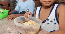 UNICEF:Más de un millón de niños y adolescentes saltean alguna comida diaria en Argentina
